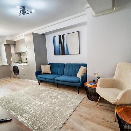 באקאו Apartament Bacovia מראה חיצוני תמונה