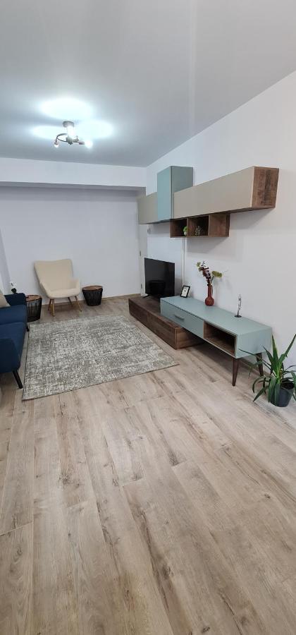 באקאו Apartament Bacovia מראה חיצוני תמונה